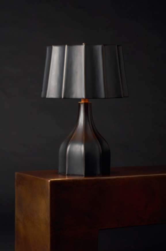Picture of BLACK LACQUER FACETED LAMP & SHADE